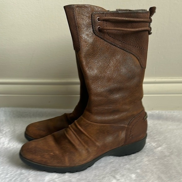 Merrell Women’s Rustic Outdoor Granola Girl Dark Academia Leather Boho Boots 7.5 - Picture 1 of 11